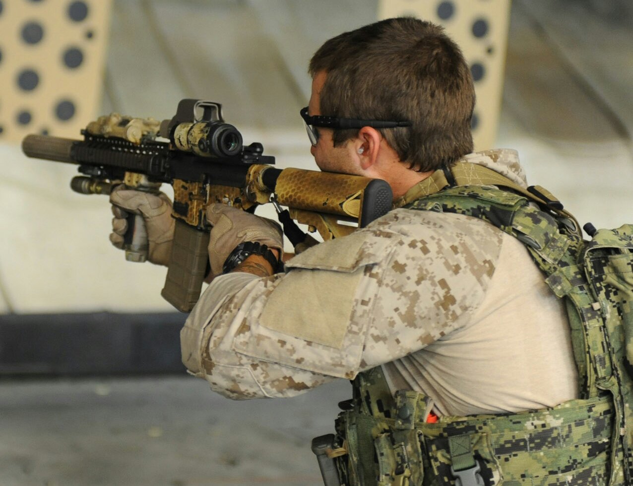 LBT-6094A PLATE CARRIER AOR2