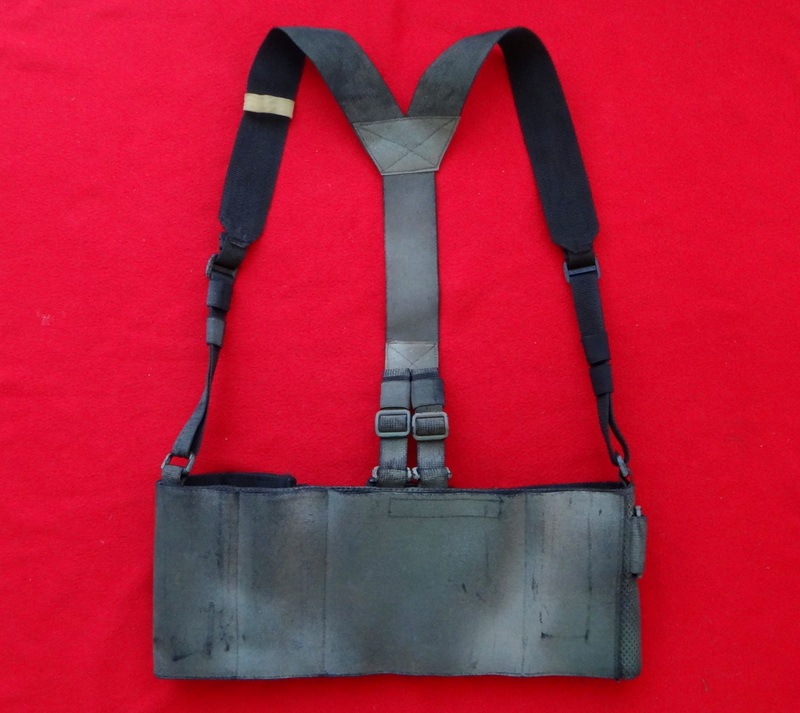 ARKTIS BACK COVERT MAG RIG