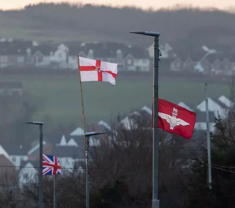 UK SAS PARACHUTE REG FLAG