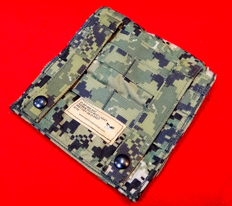 EAGLE ADMIN POUCH AOR2