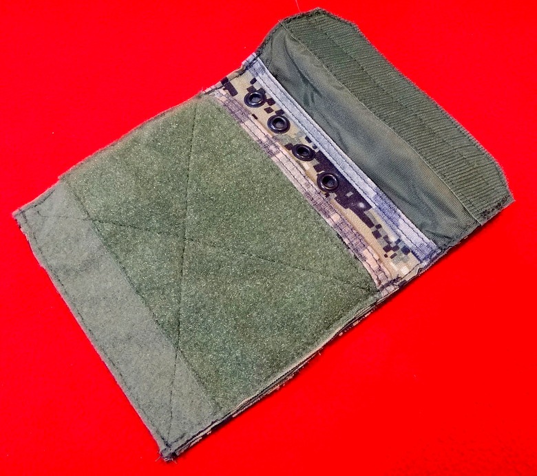 EAGLE ADMIN POUCH AOR2