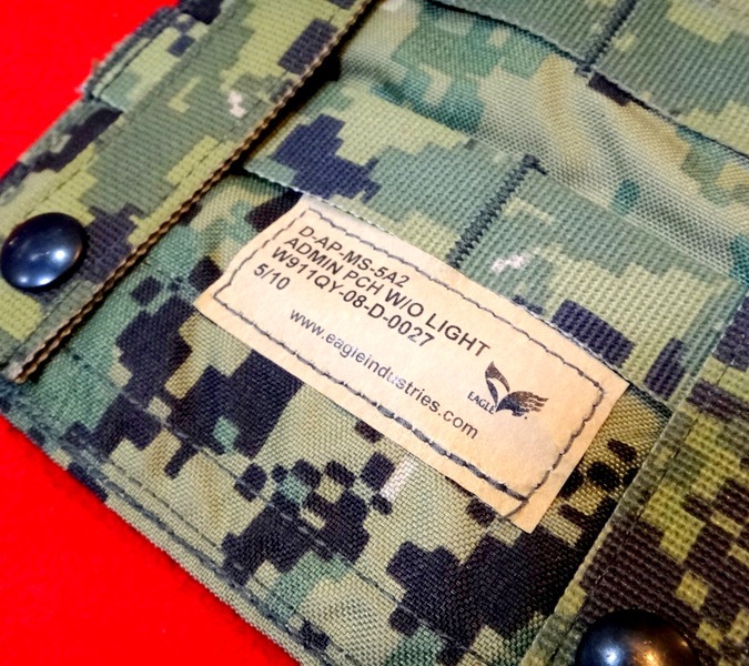 EAGLE ADMIN POUCH AOR2