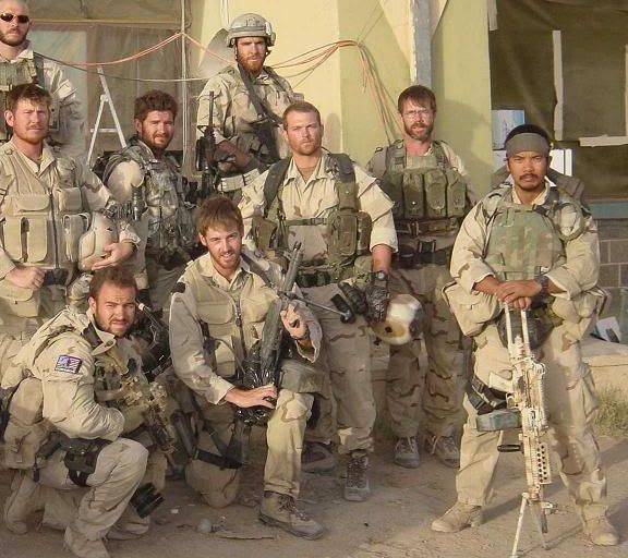 KNIGHT'S VERTICAL GRIP