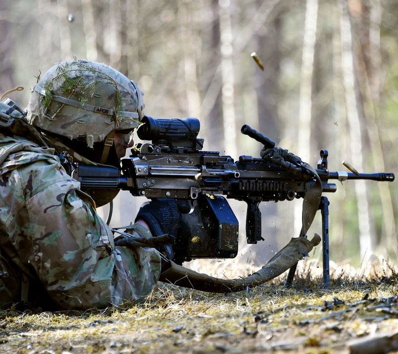 KNIGHT'S VERTICAL GRIP