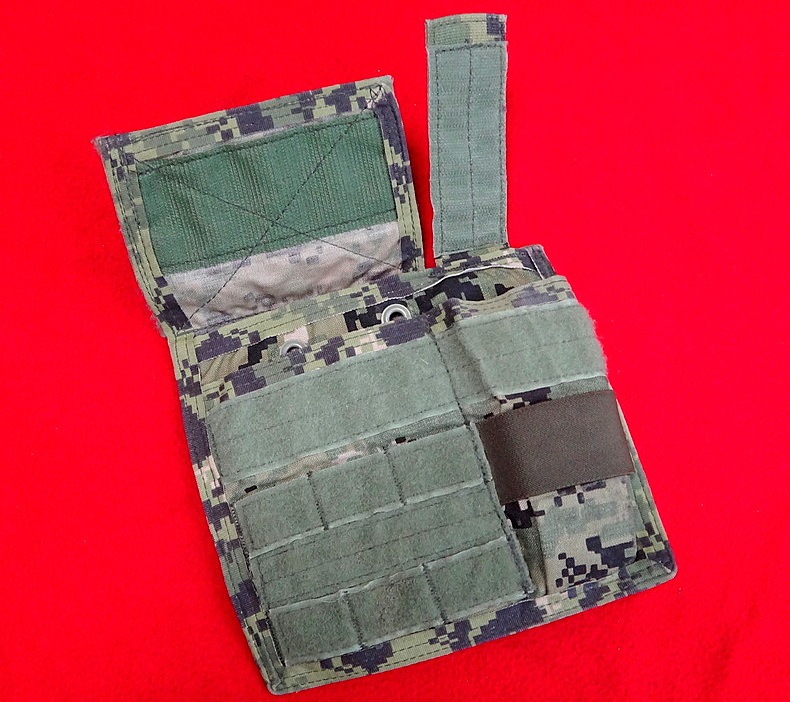 EAGLE ADMIN POUCH AOR2