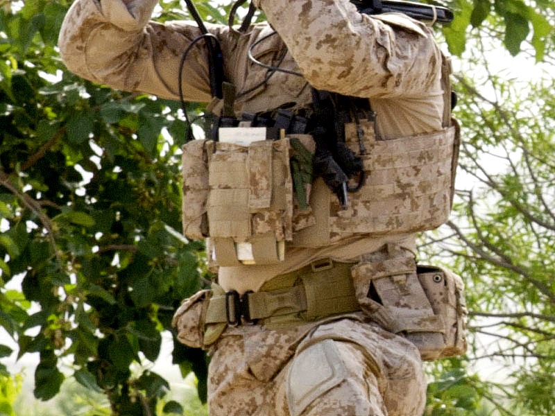 EAGLE ADMIN POUCH AOR2