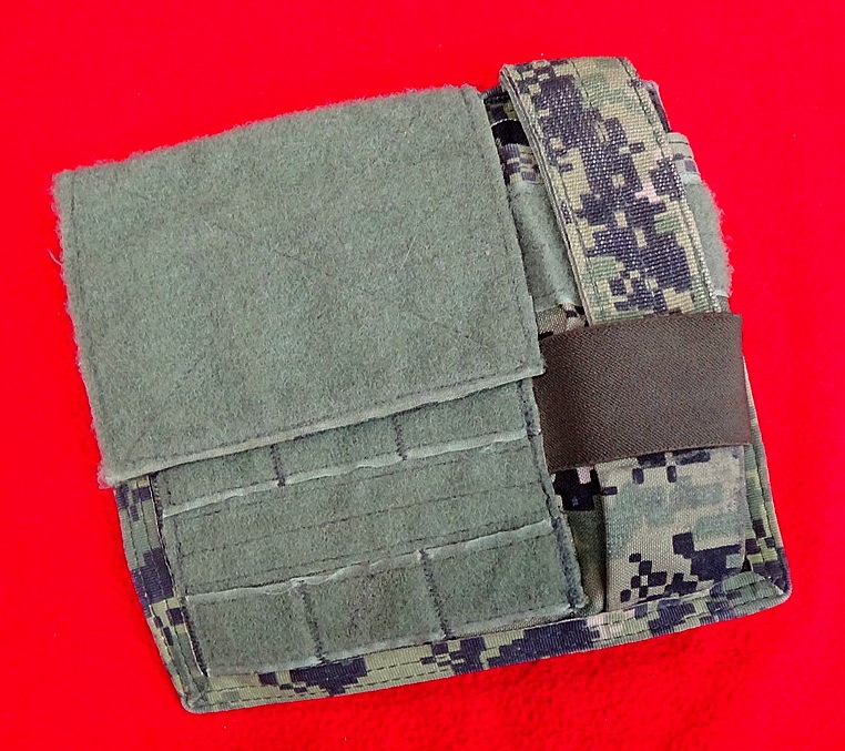 EAGLE ADMIN POUCH AOR2