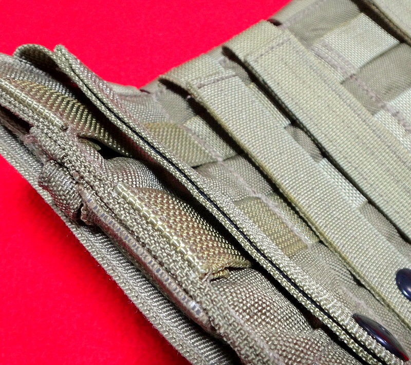 MLCS TRIPLE M4 POUCH KH