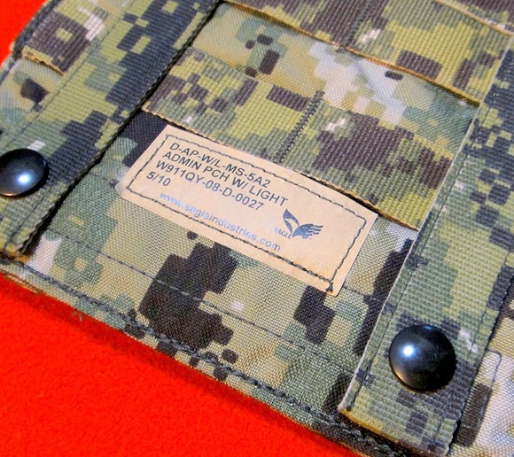 EAGLE ADMIN POUCH AOR2