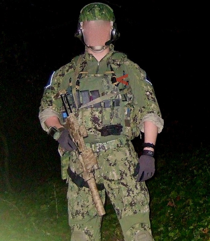 EAGLE ADMIN POUCH AOR2