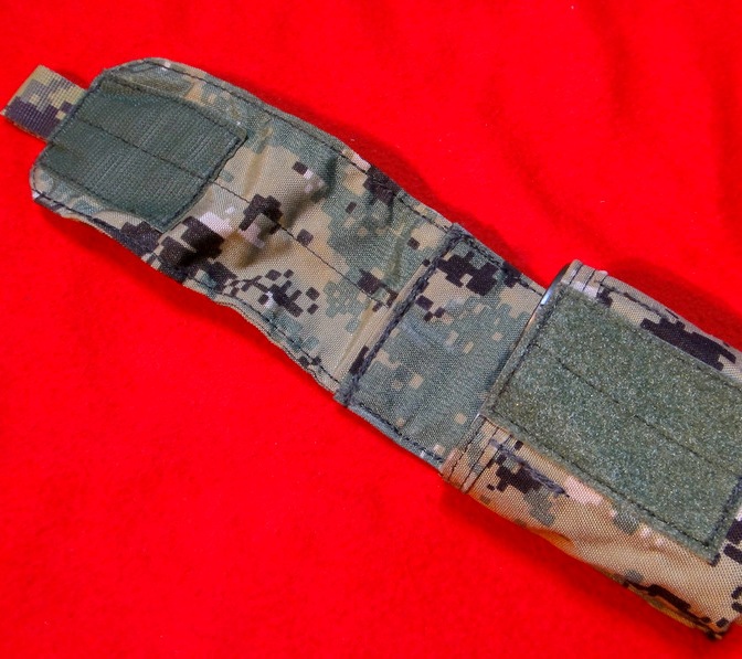 SMOKE GRENADE POUCH AOR2