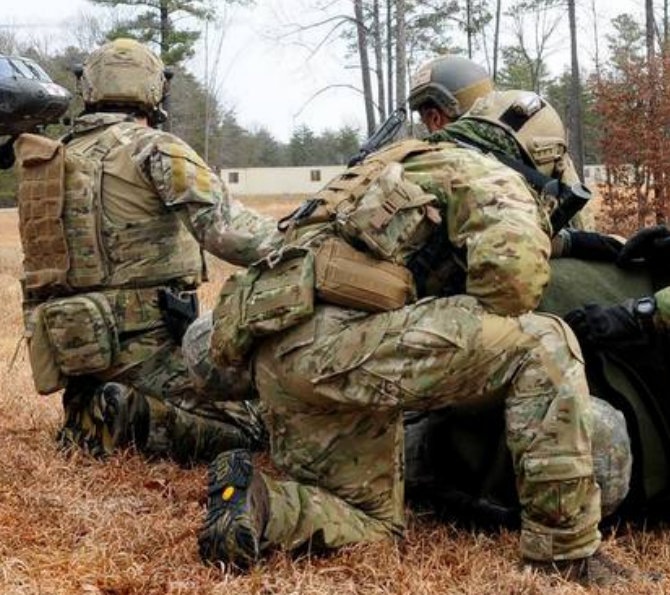 LBT-6109A UTILITY POUCH