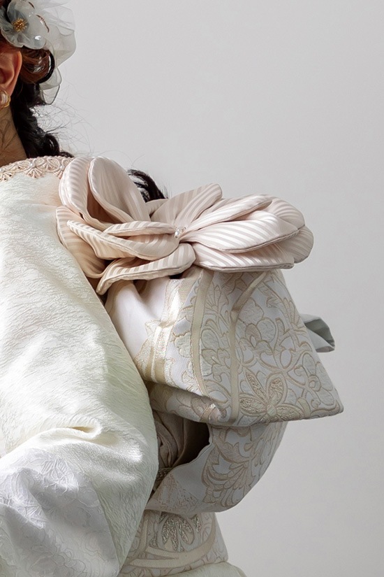 ホワイト上品総レース