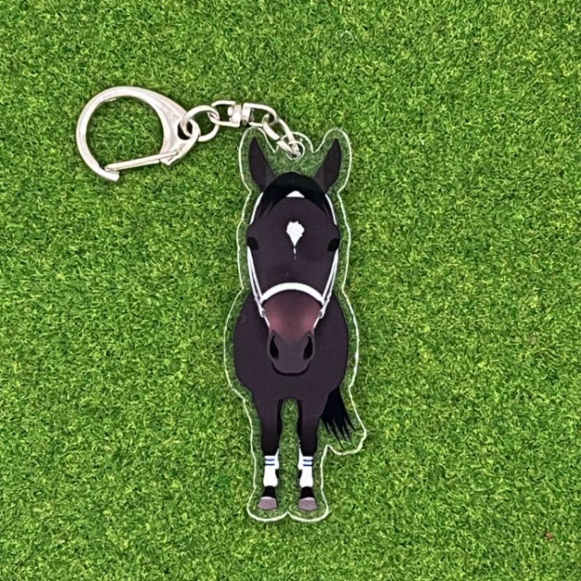 188　ディープボンド　うまたちキーホルダー