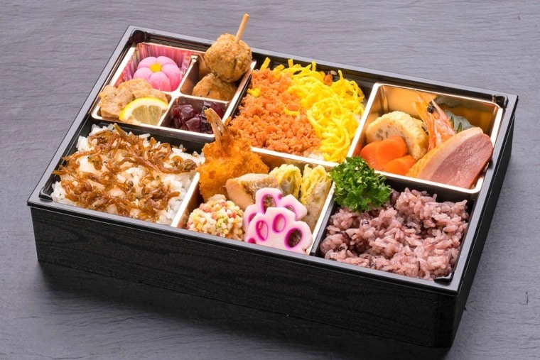 彩り幕の内　紅葉