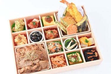 彩り 焼肉重＆天婦羅御膳