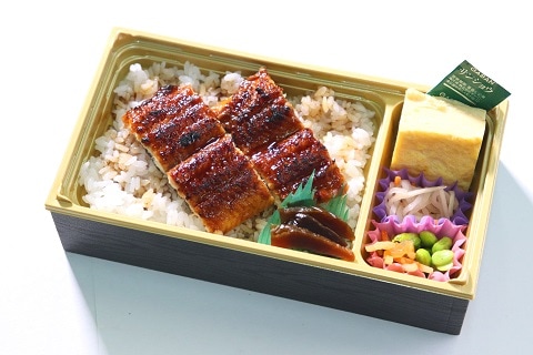 うな重　並～特製だし巻き付き～