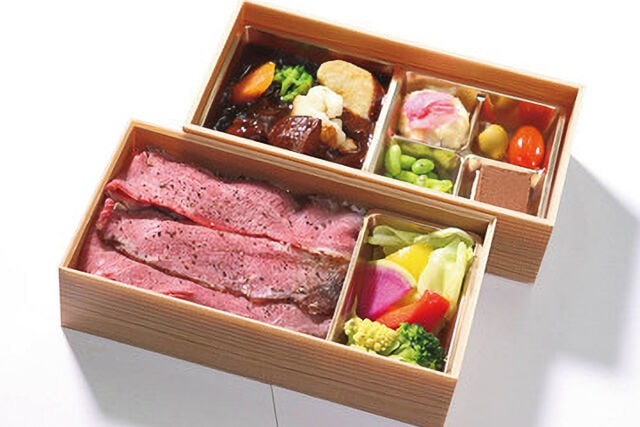 ごろっとタンシチューとローストビーフ丼