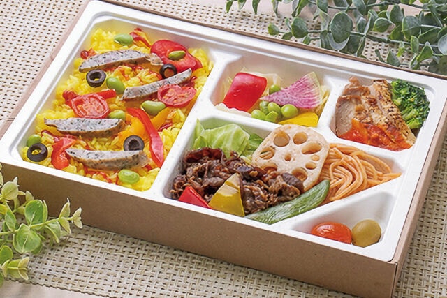 【ECO容器】季節のパエリアと牛ソテーのお弁当