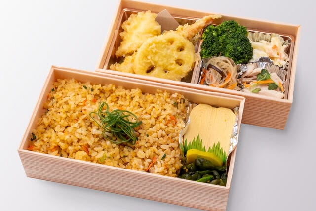選べる和風おかずと炒飯弁当