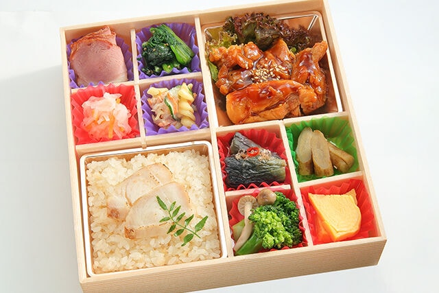 彩り匠和膳～鯛めし＆グリルチキン～