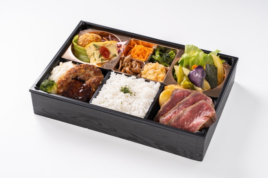 国産黒牛のハンバーグとリブロースステーキ御膳
