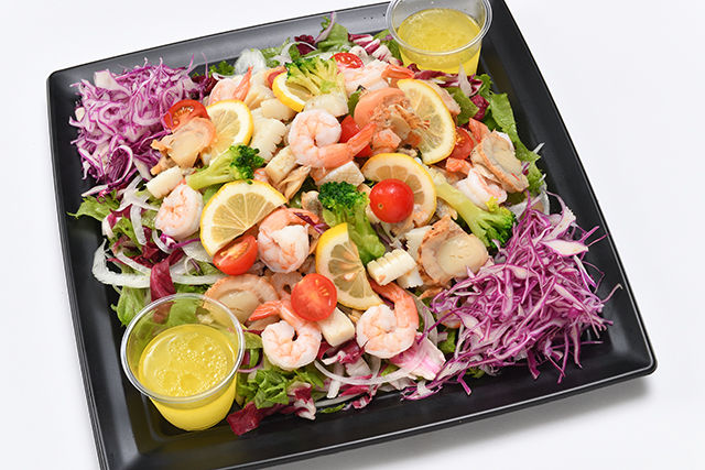 シーフードサラダ