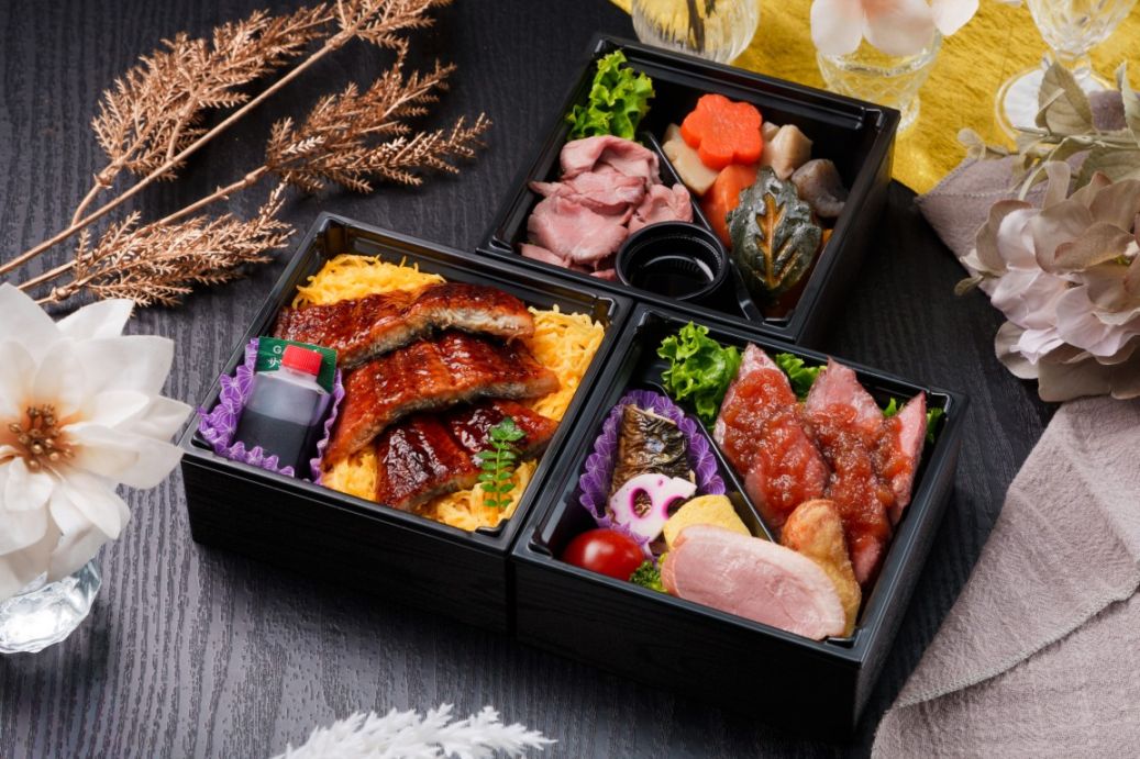 金華  三段重(きんか)～厳選うな重と厳選黒毛牛ステーキの三段弁当～