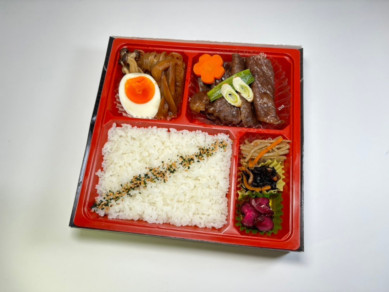 和牛ロースすき焼御膳(肉増量)