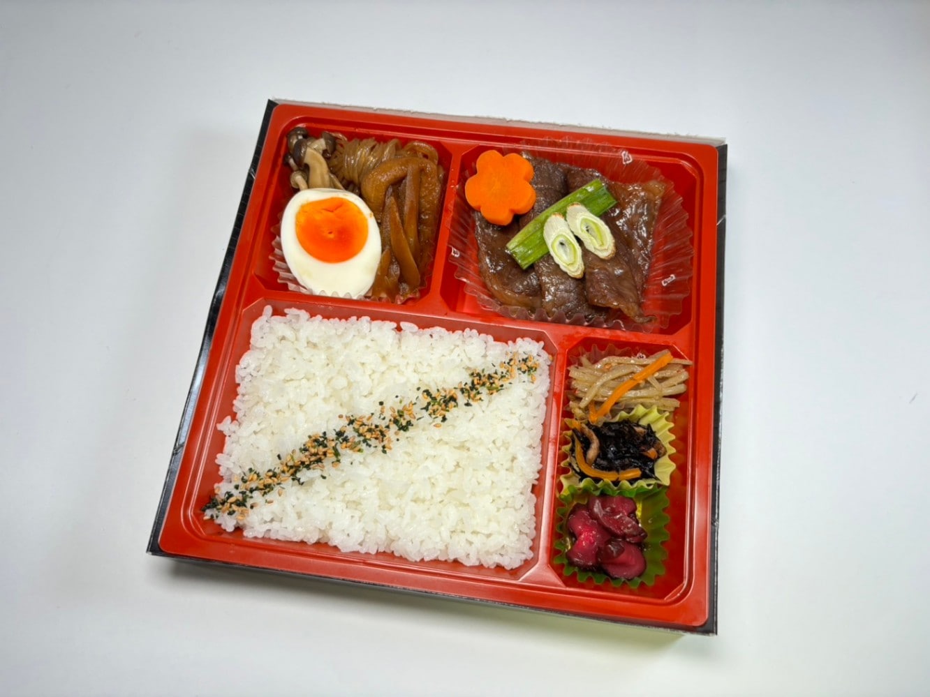 【お肉増量中！2月末日受注分迄】和牛ロースすき焼御膳