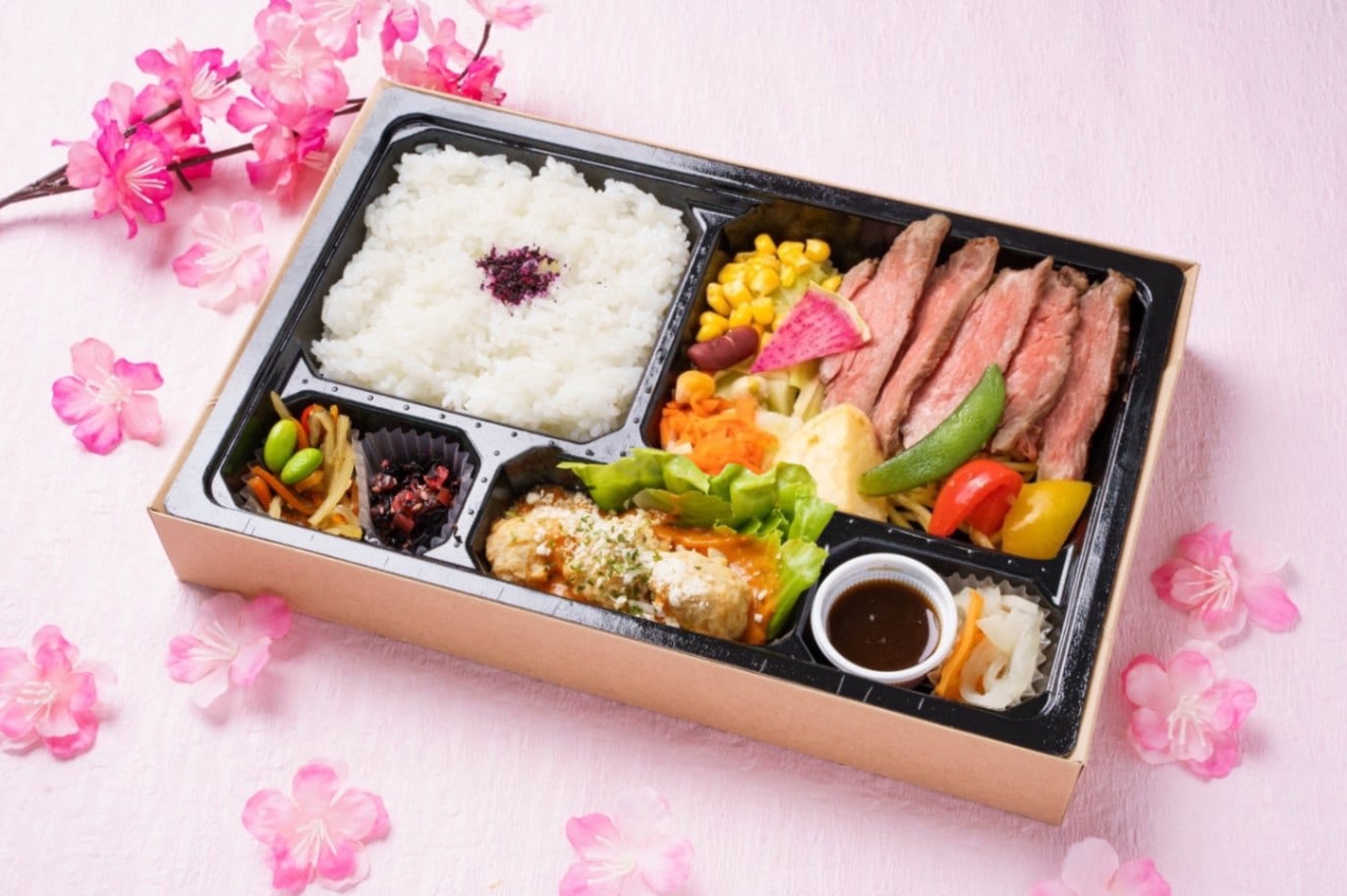 【春限定！】極選ステーキ&春キャベツと自家製肉団子のトマトクリーム煮御膳《並》