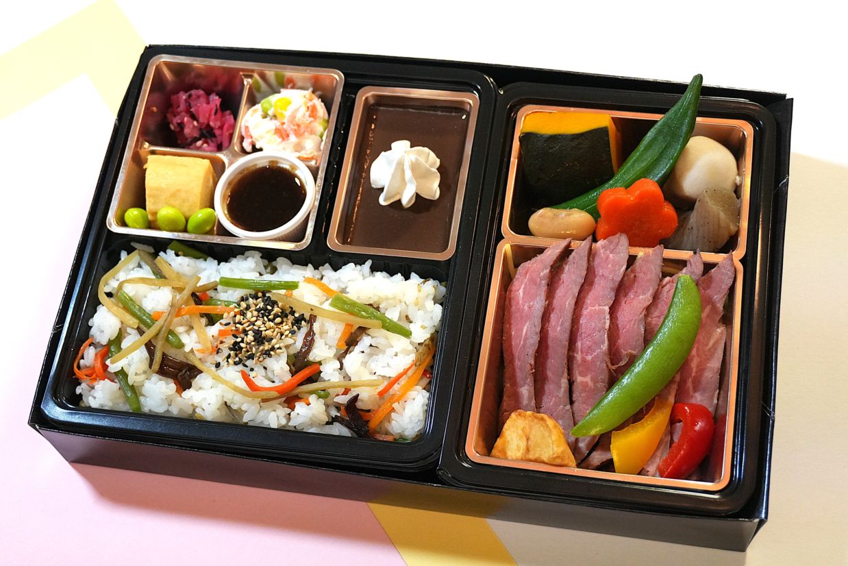 【春限定！】厳選ビーフステーキと旬の山菜ご飯御膳～うれしいデザート付き～