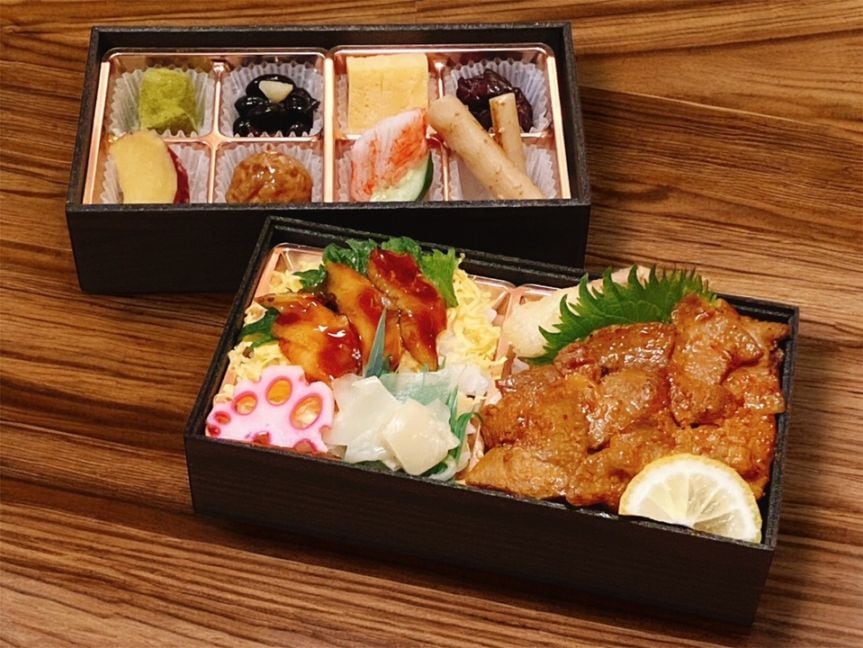 豚の味噌漬けと穴子ちらし