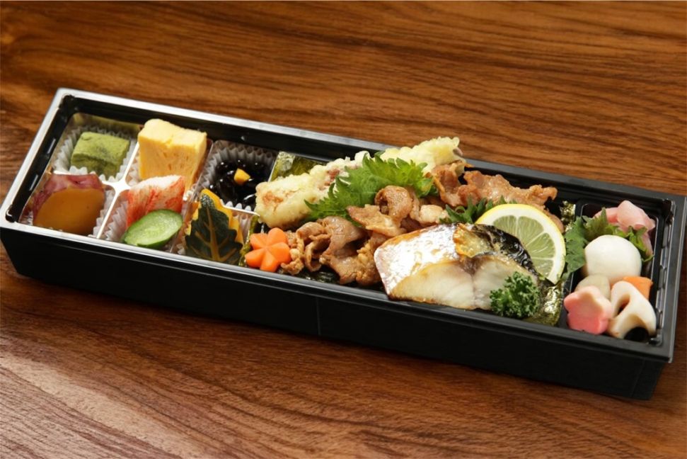 豚の味噌漬けと焼き魚