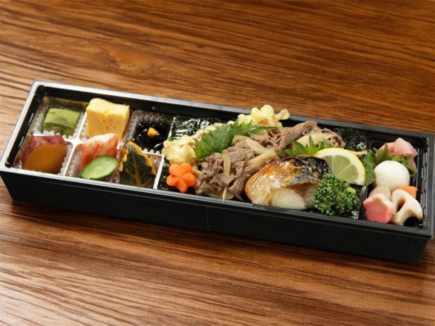 牛のしぐれ煮と焼き魚