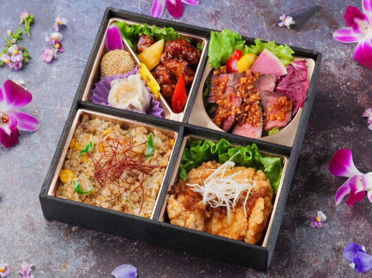 青龍～特製炒飯と黒毛牛ステーキのXO醤ソースと油淋鶏と黒酢酢豚～