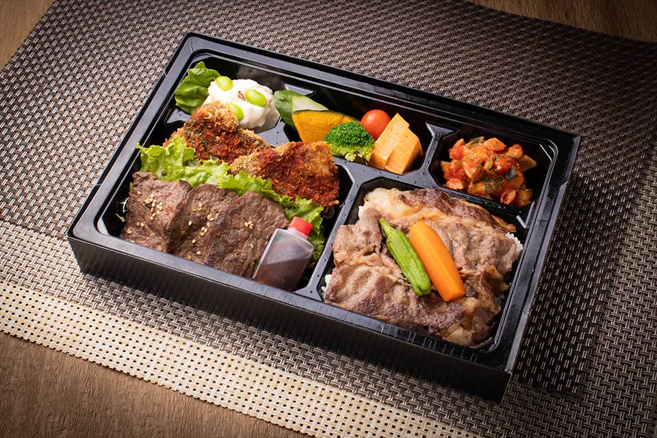 和牛ハネシタとカルビとハラミカツ弁当（皐月）