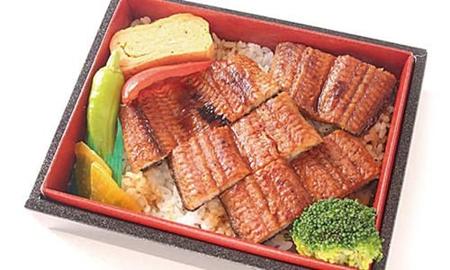 うな重（上）※現在容器が写真と異なっております。