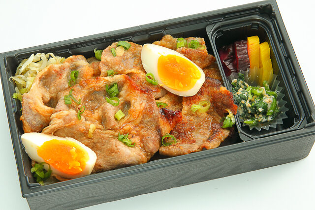 京の都もち豚ステーキ重(お茶なし)