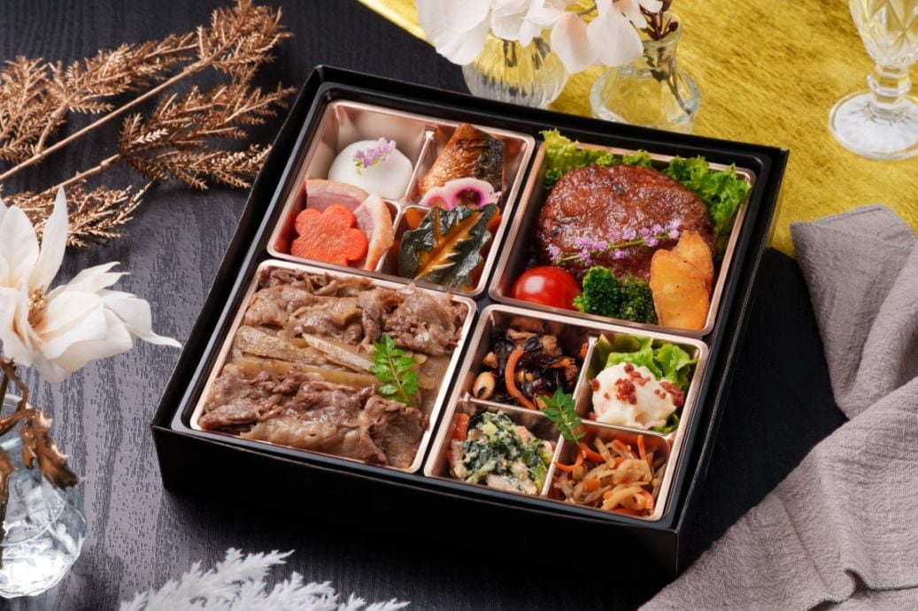 瑠璃（るり）～黒毛和牛のすき焼重と黒毛和牛ハンバーグのお弁当～