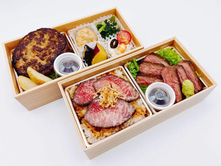 サーロインステーキとローストビーフ重にハンバーグでおもてなし