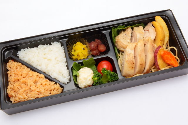 笹本のチキンステーキ弁当
