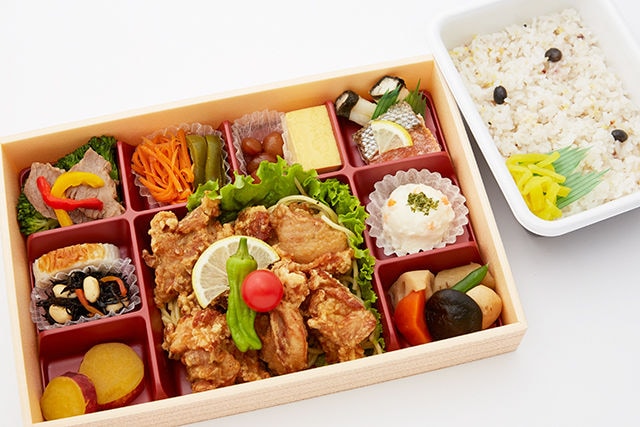 唐揚げと11菜幕の内