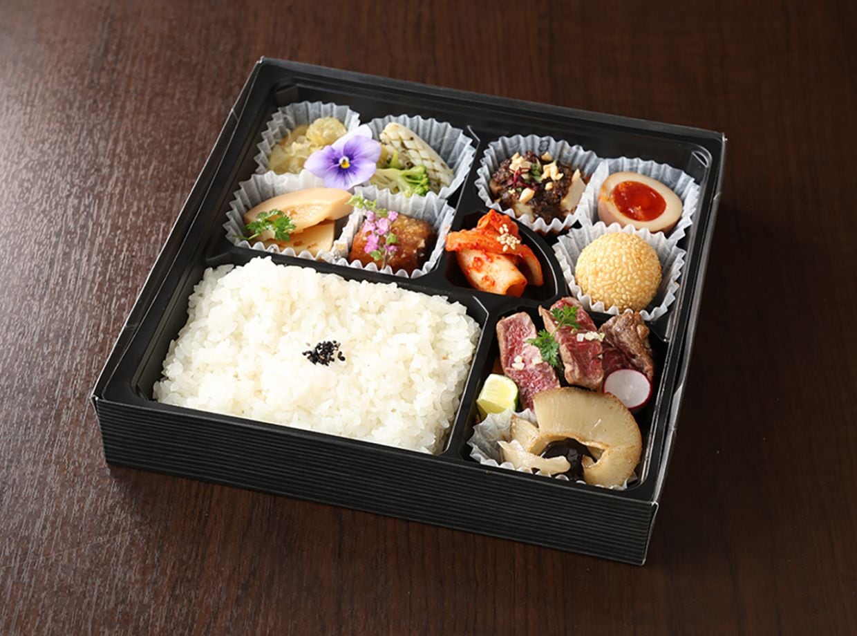 和牛フィレ、焼きフカヒレ弁当