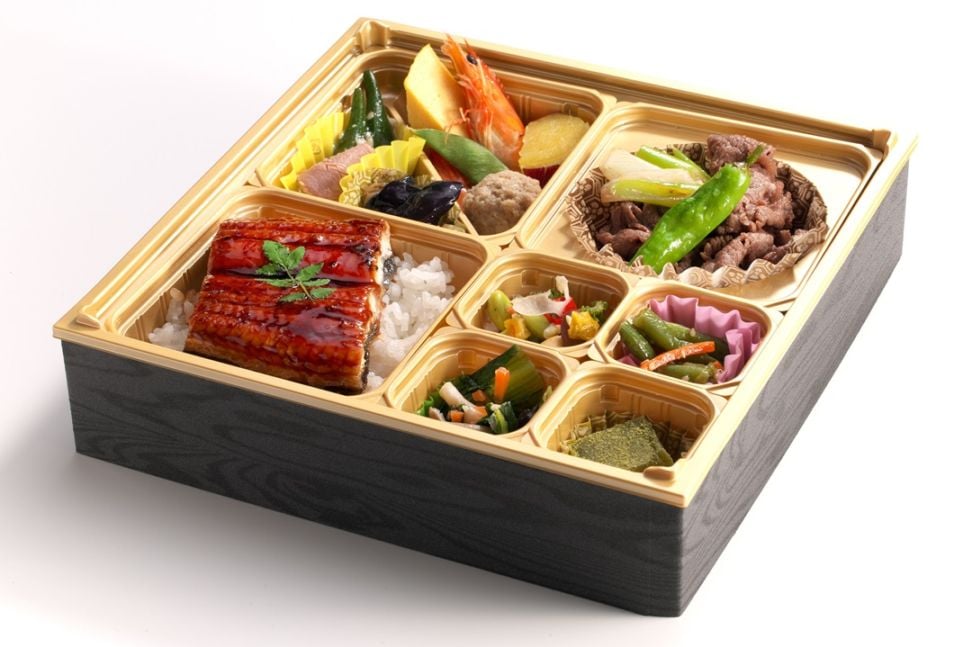 【S-12】和牛すき焼きと鰻の彩り和食膳