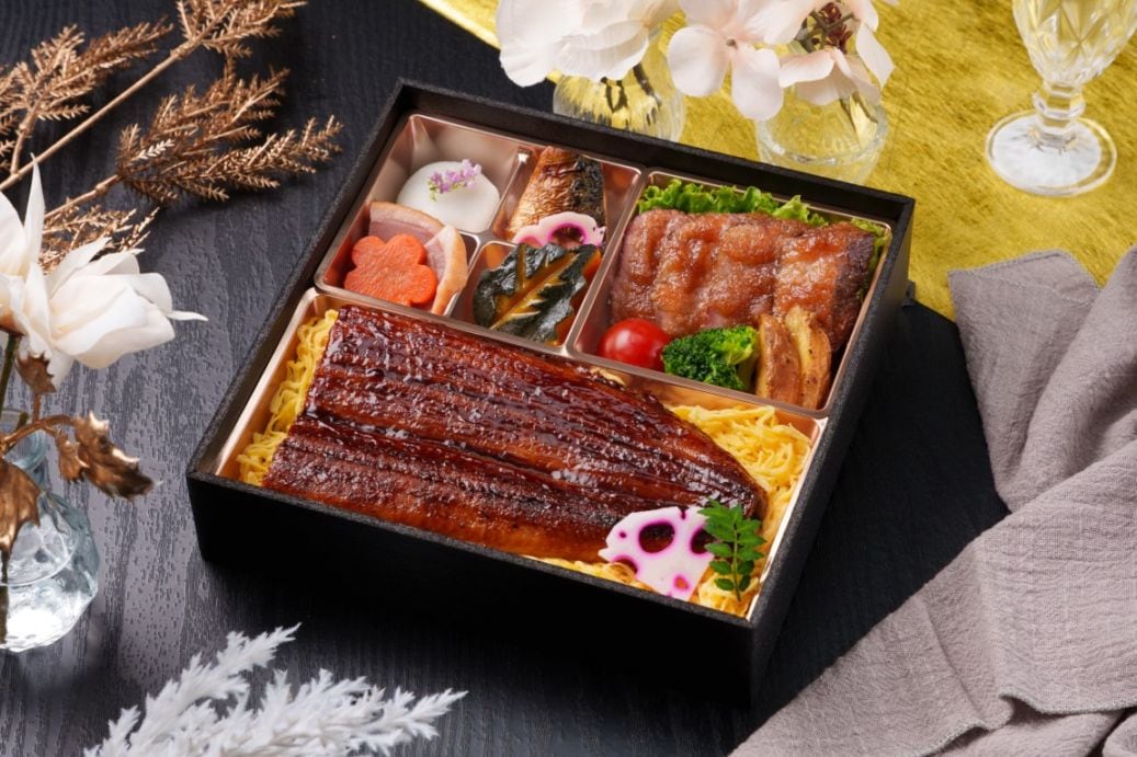 京月（きょうづき）～特選鰻重(松)と国産黒毛牛ステーキ～