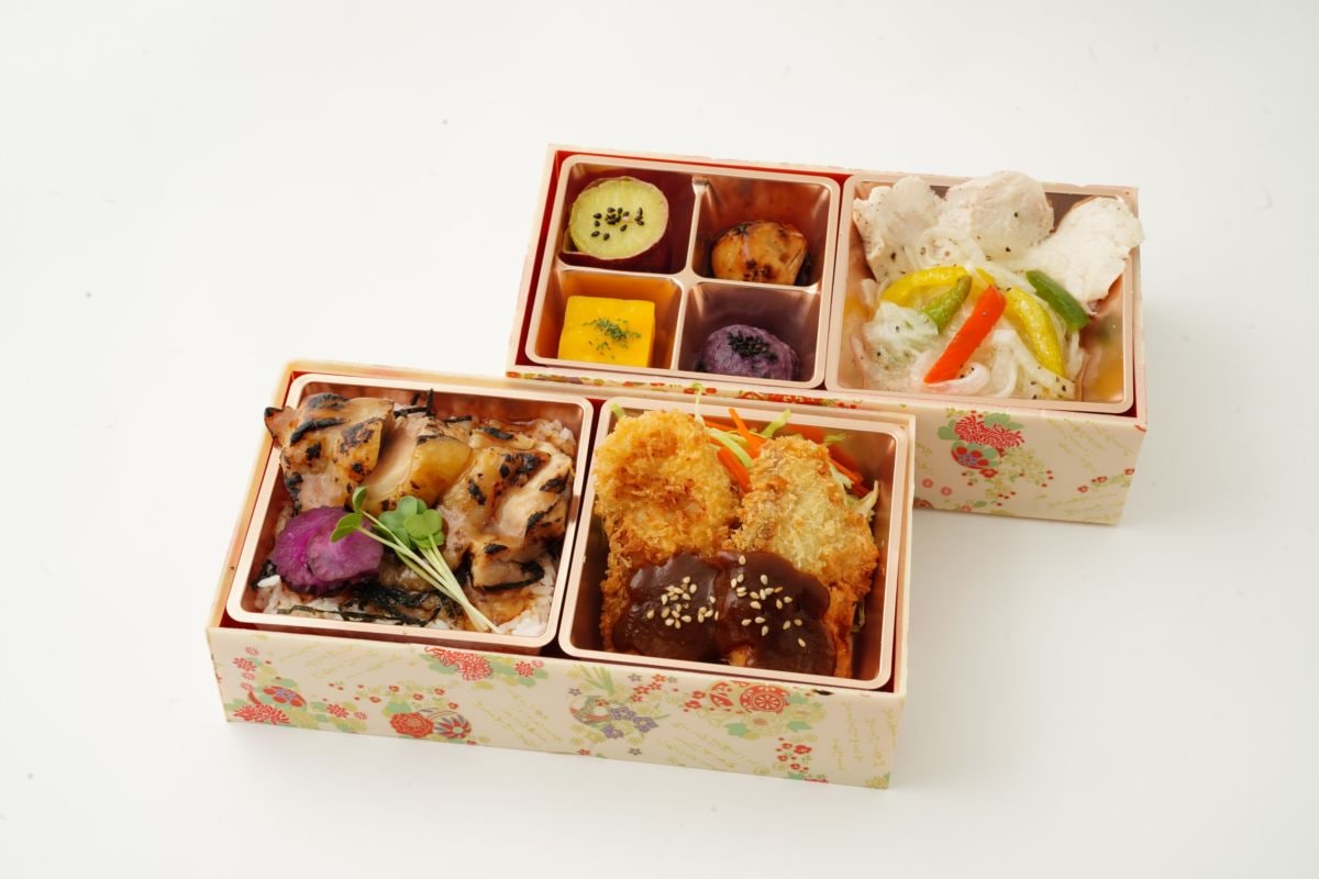 茜(AKANE)～チキン味噌カツ・蒸し鳥マリネ・冷菜・炙り焼鳥重～