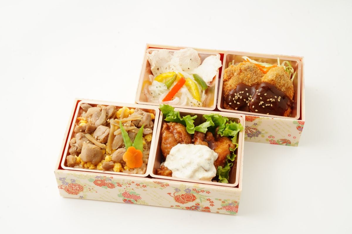 錦(NISHIKI)～味噌ヘレカツ・チキン南蛮・蒸し鳥マリネ・本格大分鳥めし～