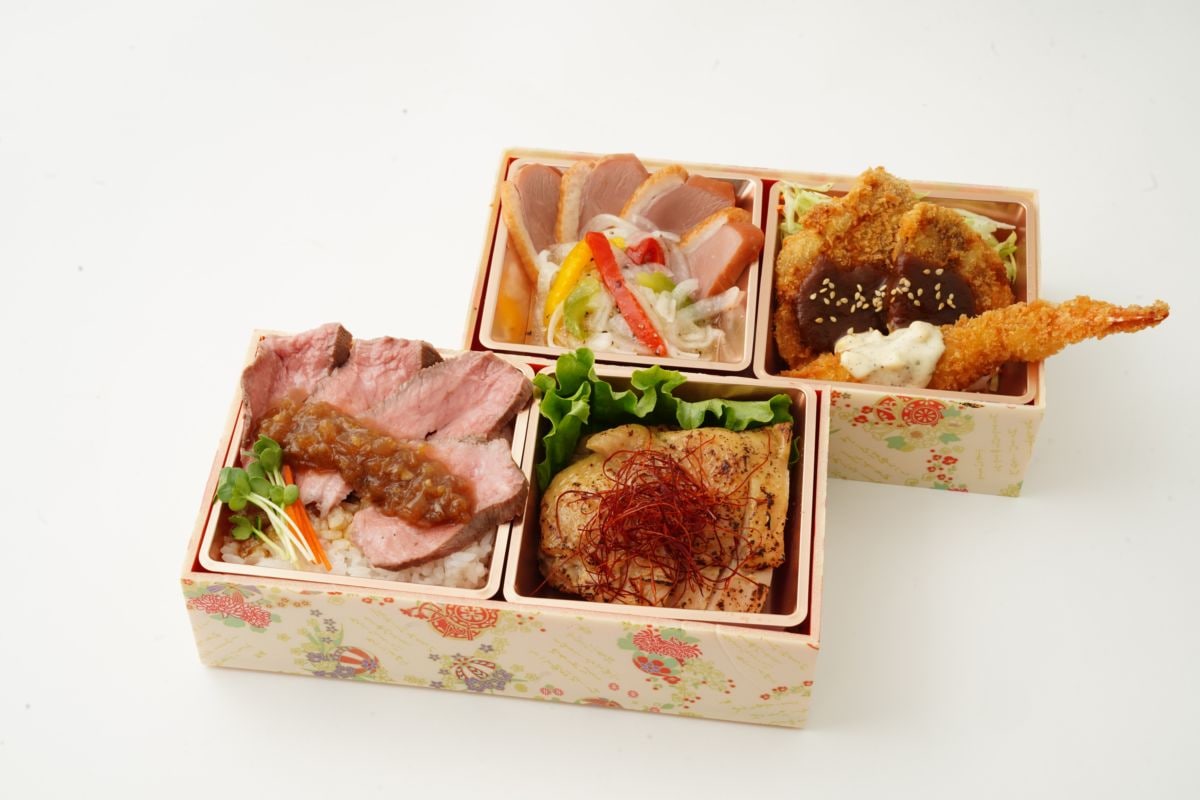 宝石箱(HOUSEKIBAKO)～鳥の西京焼・海老＆味噌ヘレカツ・合鴨ロースマリネ・ローストビーフ重～