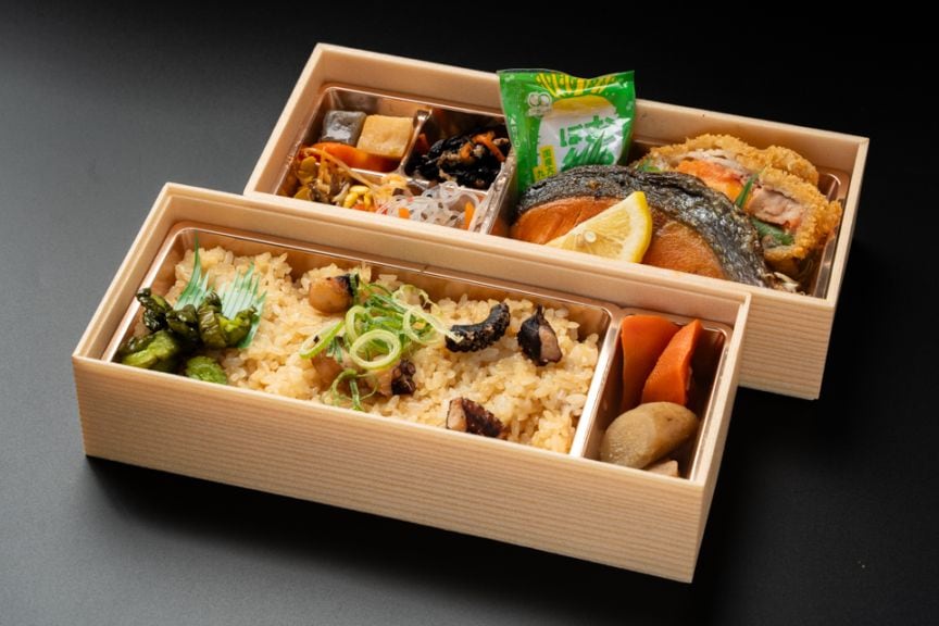 【メイン選べる】たこめしの彩り2段御膳～彩り明太豚巻きカツ1/2～